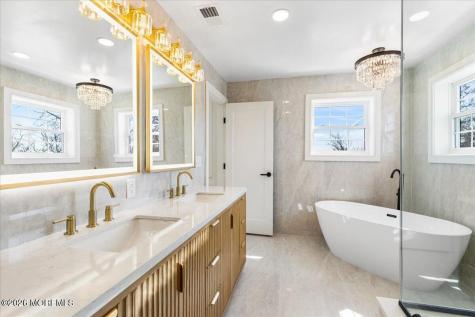 5 Shore Pine Drive Brick NJ 08723