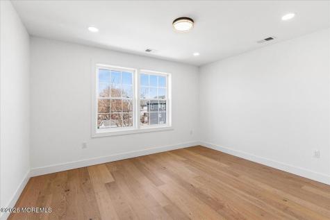5 Shore Pine Drive Brick NJ 08723