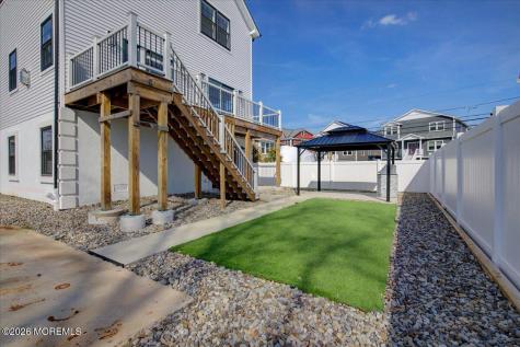 5 Shore Pine Drive Brick NJ 08723