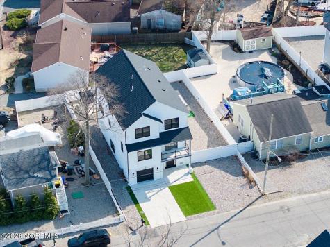 5 Shore Pine Drive Brick NJ 08723