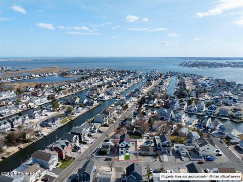 5 Shore Pine Drive Brick NJ 08723