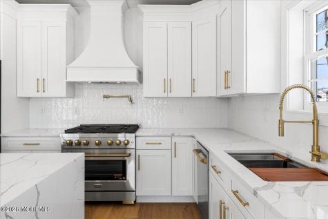 5 Shore Pine Drive Brick NJ 08723
