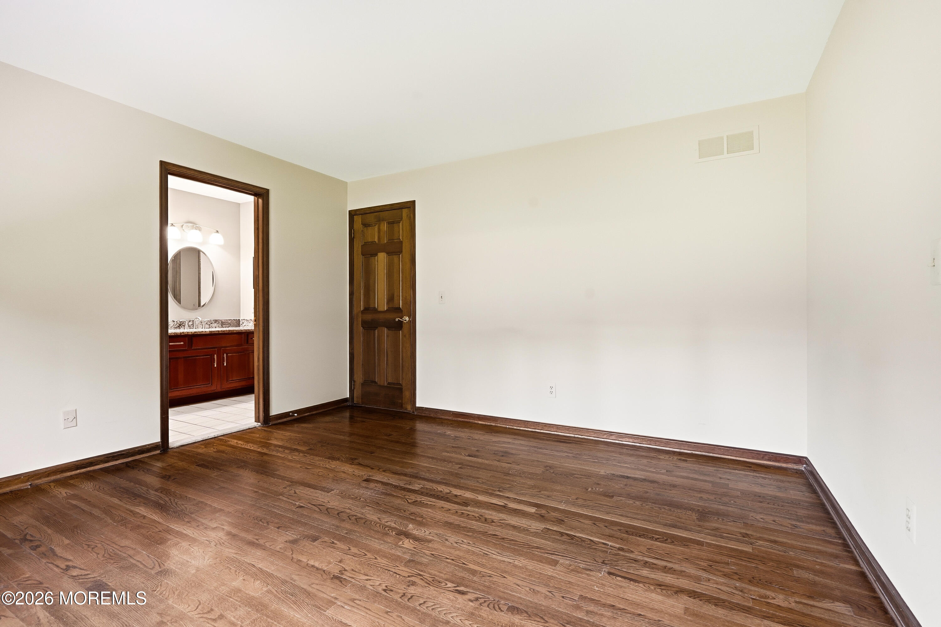 195 Lamdan Lane Toms River NJ 08753