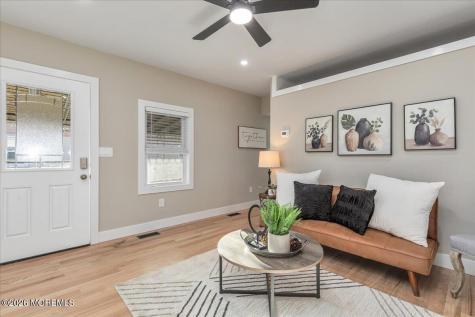 58 Locust Grove Hazlet NJ 07730