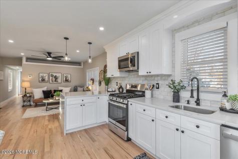 58 Locust Grove Hazlet NJ 07730