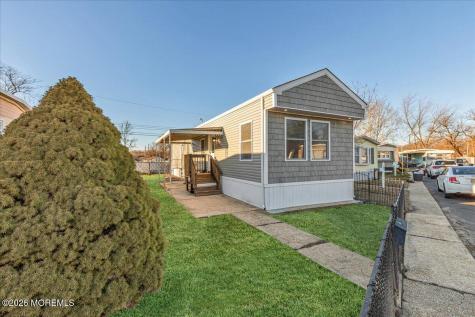 58 Locust Grove Hazlet NJ 07730