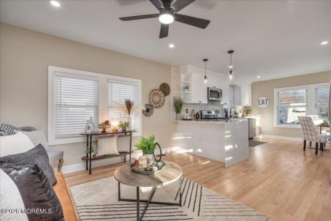 58 Locust Grove Hazlet NJ 07730