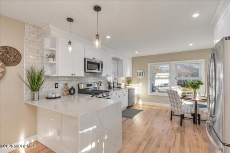 58 Locust Grove Hazlet NJ 07730