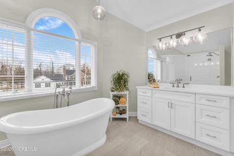1 Tuller Court Lincroft NJ 07738