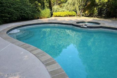 1 Tuller Court Lincroft NJ 07738