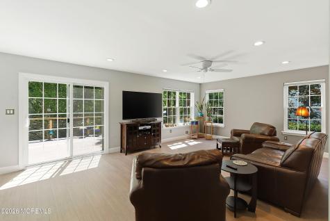 618 Winterberry Boulevard Jackson NJ 08527