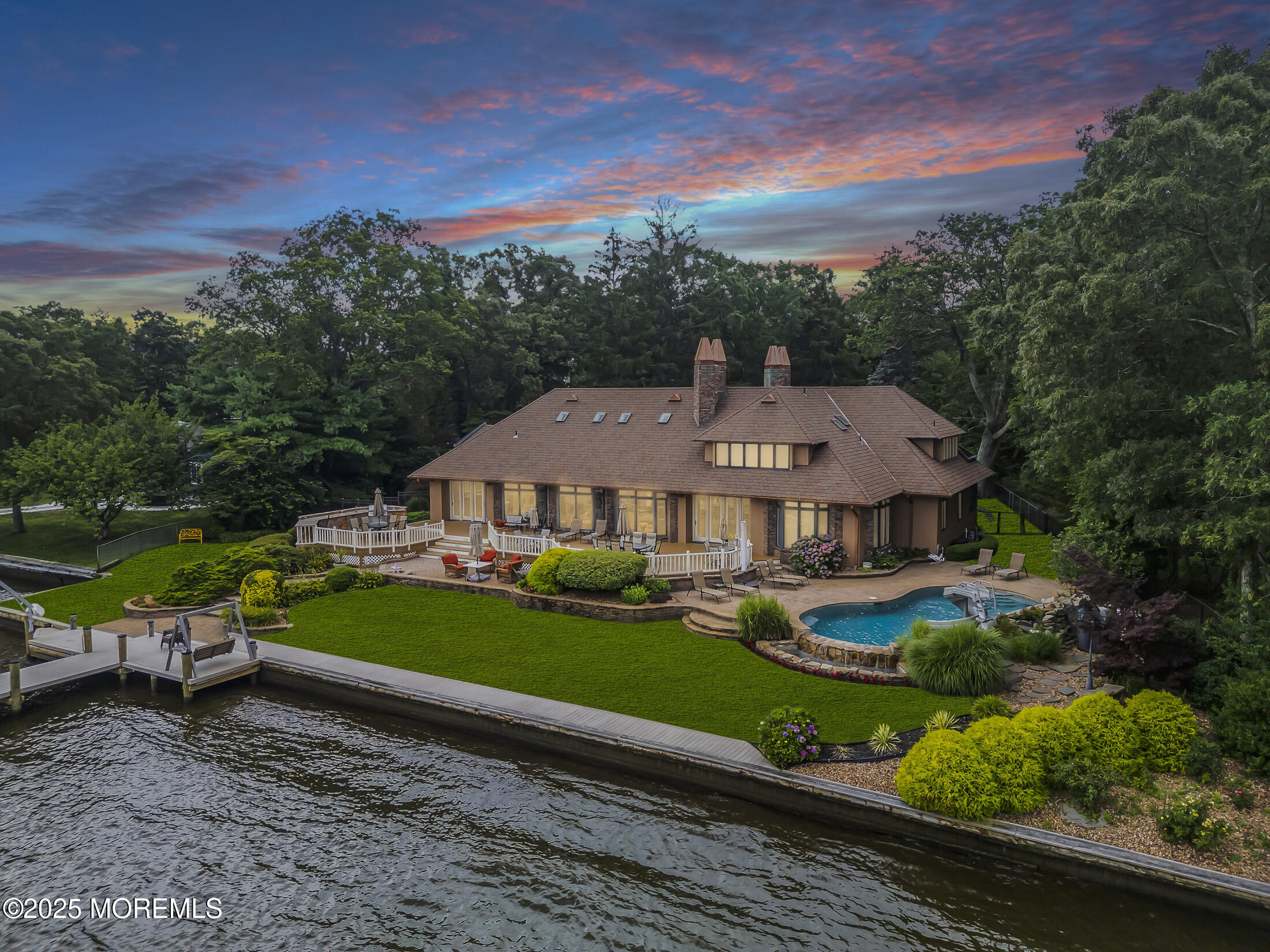 99 Holly Lane Bayville NJ 08721