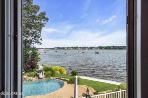 99 Holly Lane Bayville NJ 08721