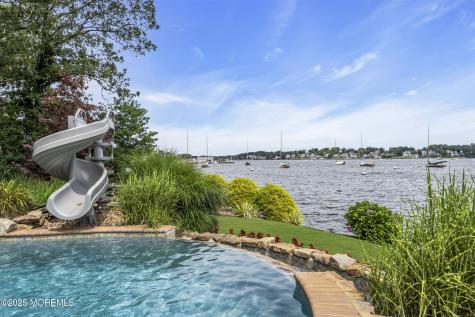 99 Holly Lane Bayville NJ 08721