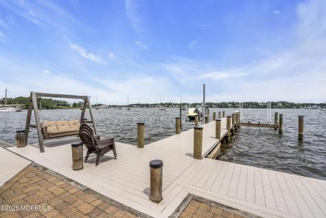 99 Holly Lane Bayville NJ 08721