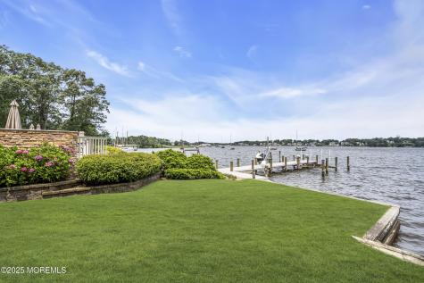 99 Holly Lane Bayville NJ 08721