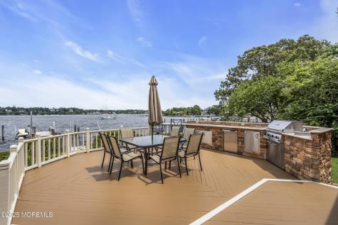 99 Holly Lane Bayville NJ 08721