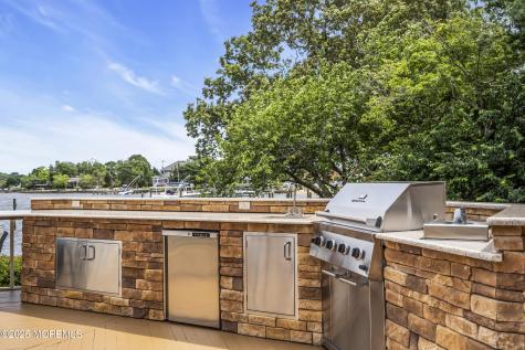 99 Holly Lane Bayville NJ 08721