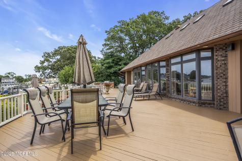 99 Holly Lane Bayville NJ 08721