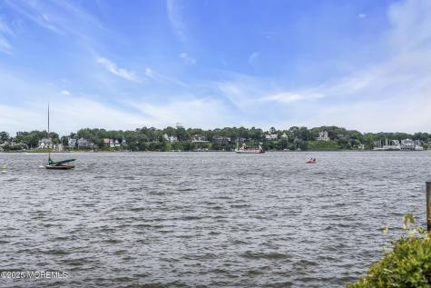 99 Holly Lane Bayville NJ 08721