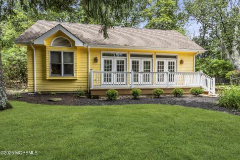 99 Holly Lane Bayville NJ 08721