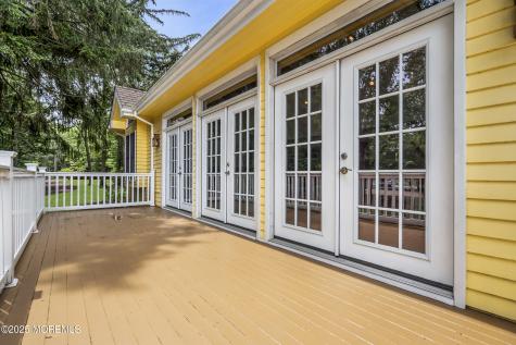 99 Holly Lane Bayville NJ 08721