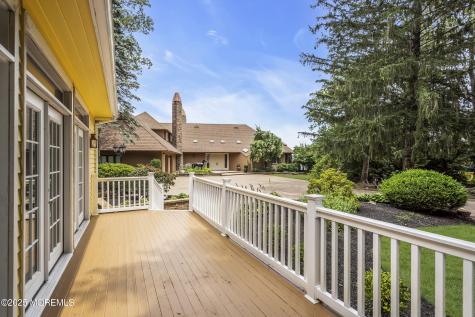 99 Holly Lane Bayville NJ 08721