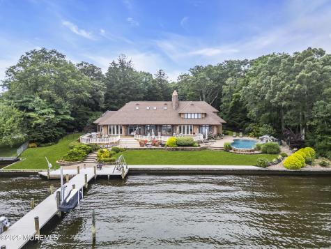 99 Holly Lane Bayville NJ 08721