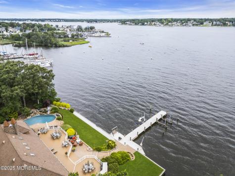 99 Holly Lane Bayville NJ 08721