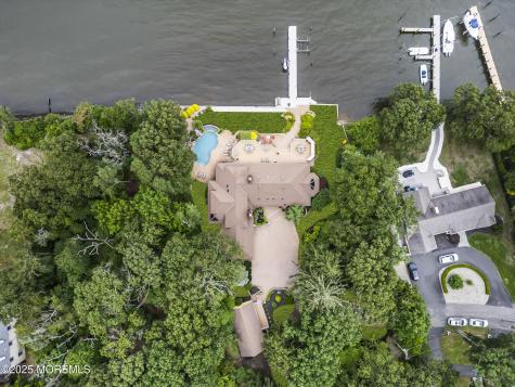 99 Holly Lane Bayville NJ 08721