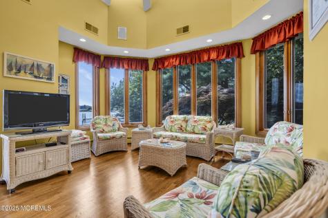 99 Holly Lane Bayville NJ 08721