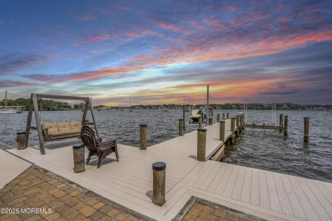 99 Holly Lane Bayville NJ 08721