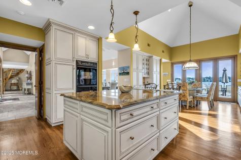 99 Holly Lane Bayville NJ 08721