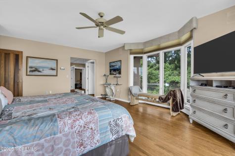 99 Holly Lane Bayville NJ 08721