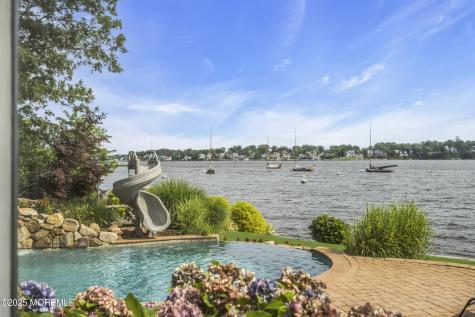99 Holly Lane Bayville NJ 08721