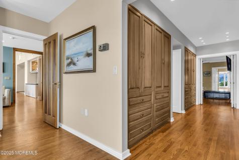 99 Holly Lane Bayville NJ 08721