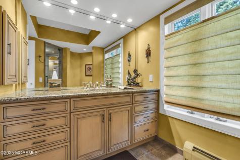 99 Holly Lane Bayville NJ 08721