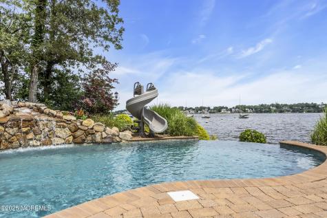 99 Holly Lane Bayville NJ 08721