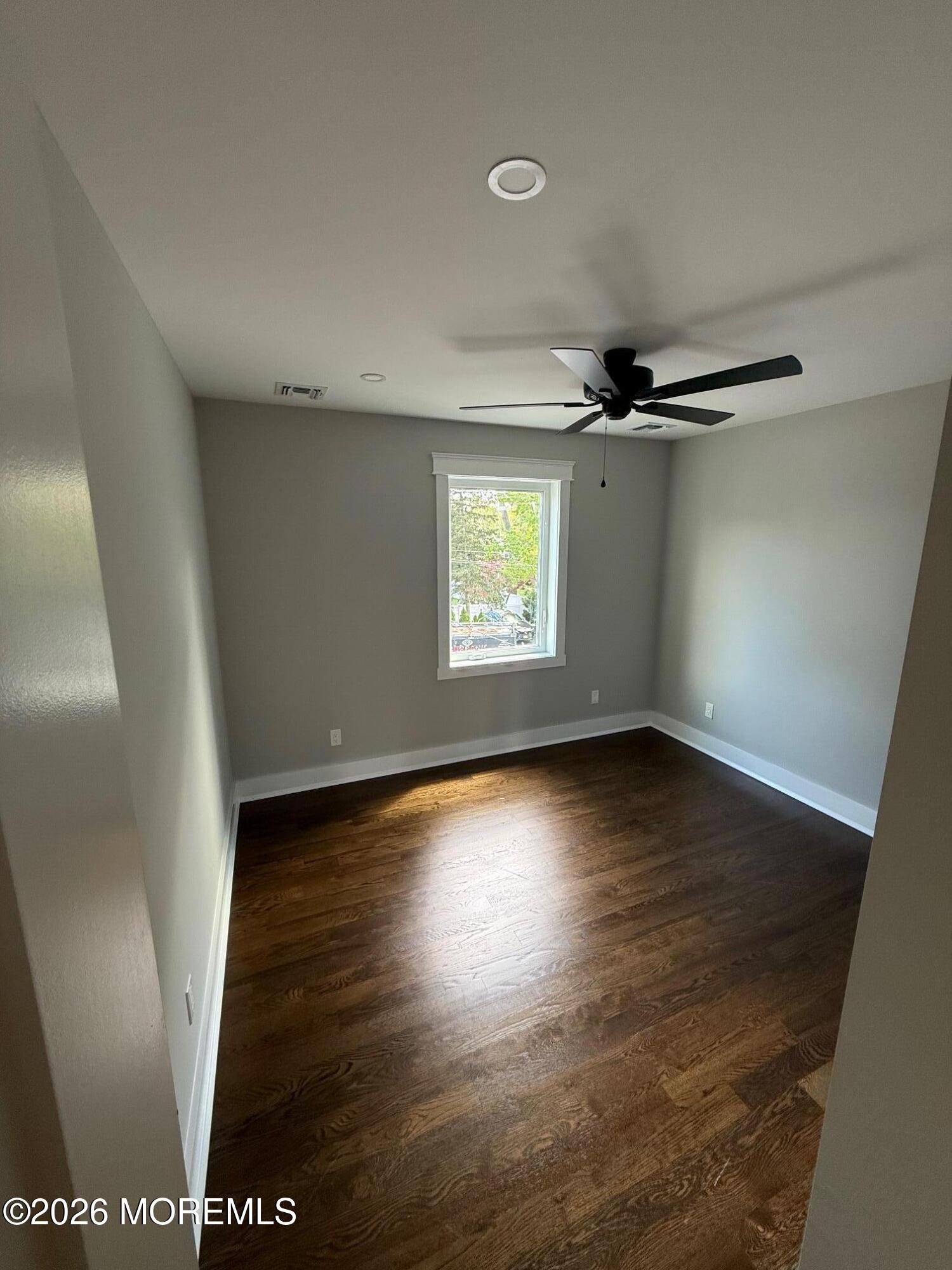 21 Bellevue Avenue Leonardo NJ 07737