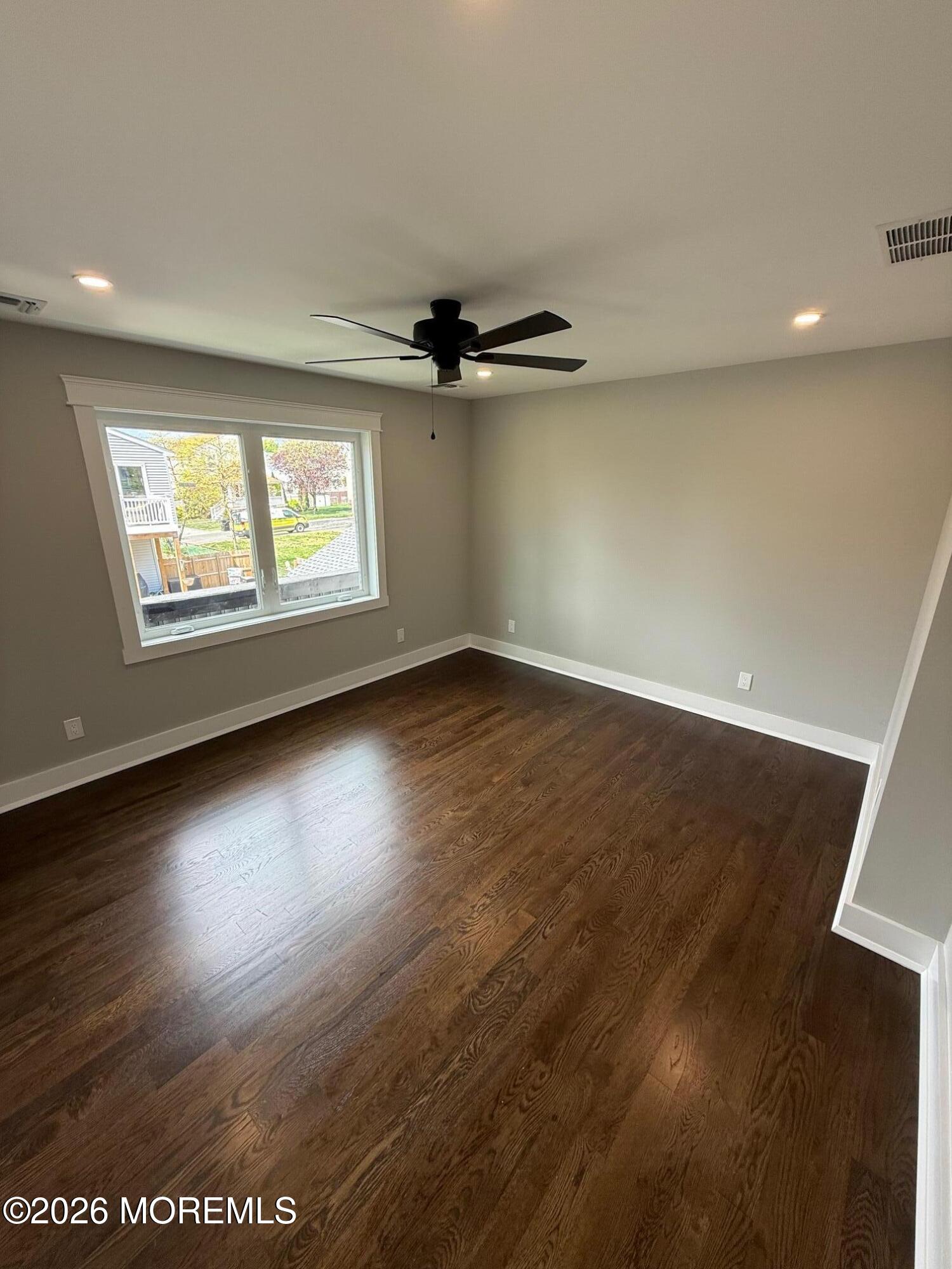 21 Bellevue Avenue Leonardo NJ 07737