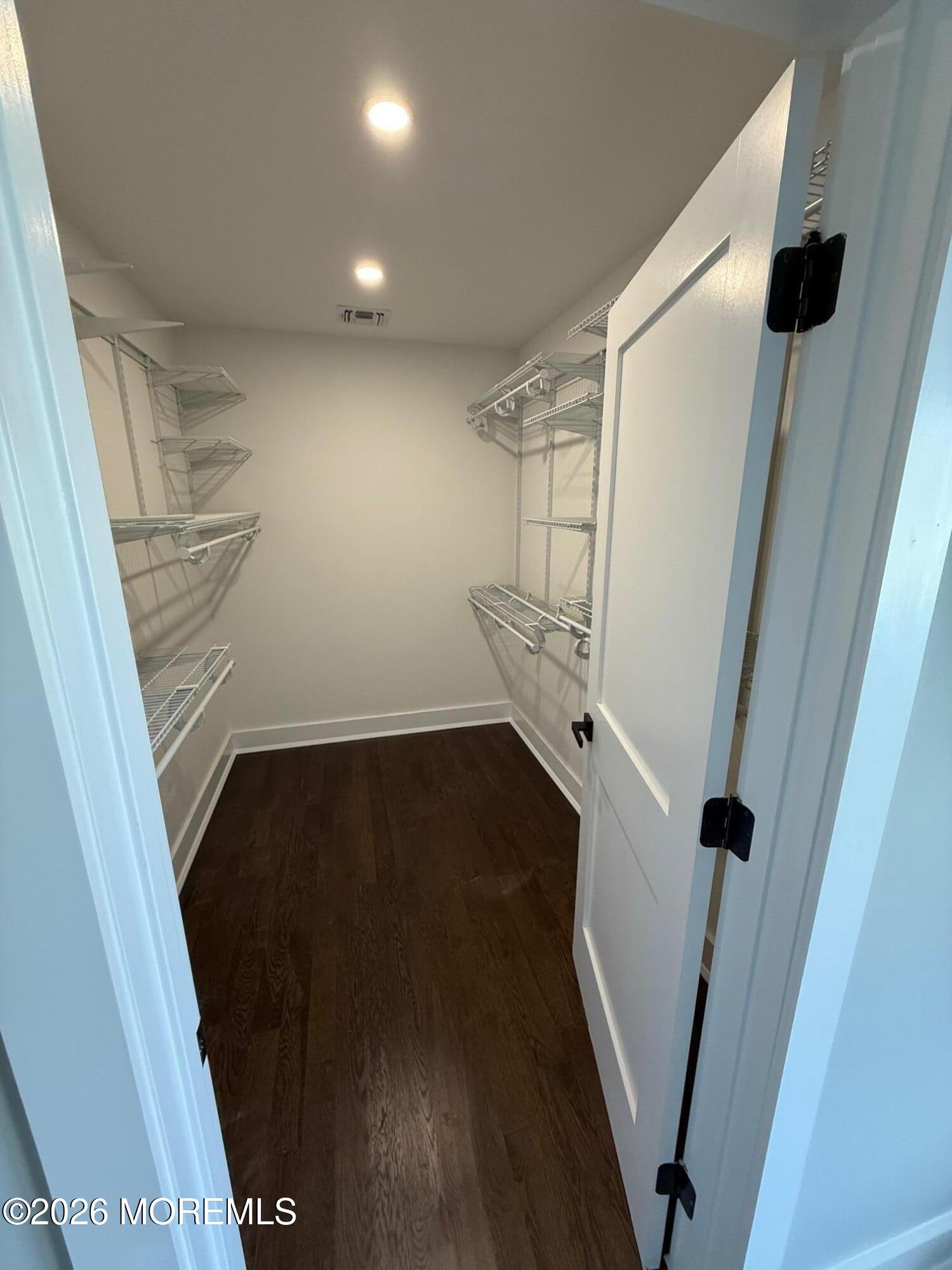 21 Bellevue Avenue Leonardo NJ 07737