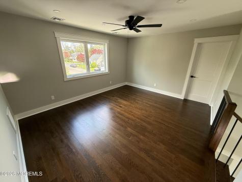 21 Bellevue Avenue Leonardo NJ 07737