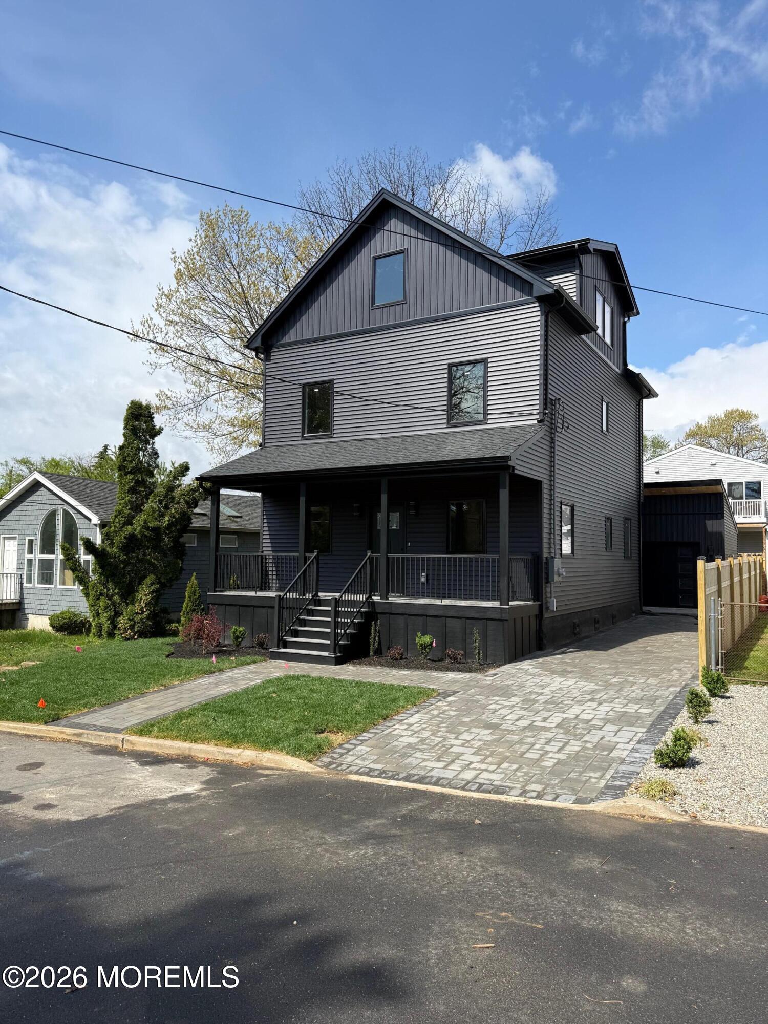 21 Bellevue Avenue Leonardo NJ 07737