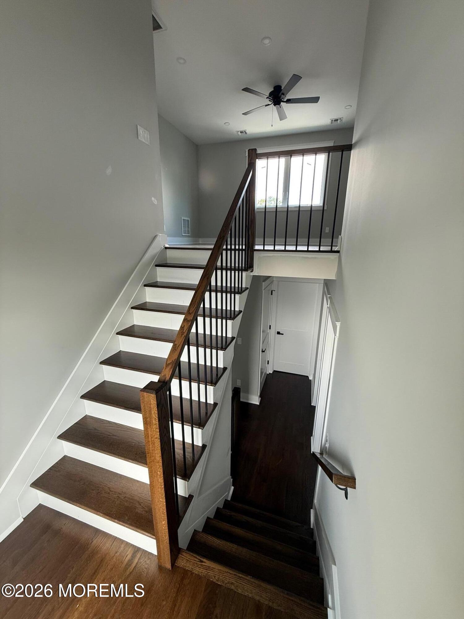 21 Bellevue Avenue Leonardo NJ 07737