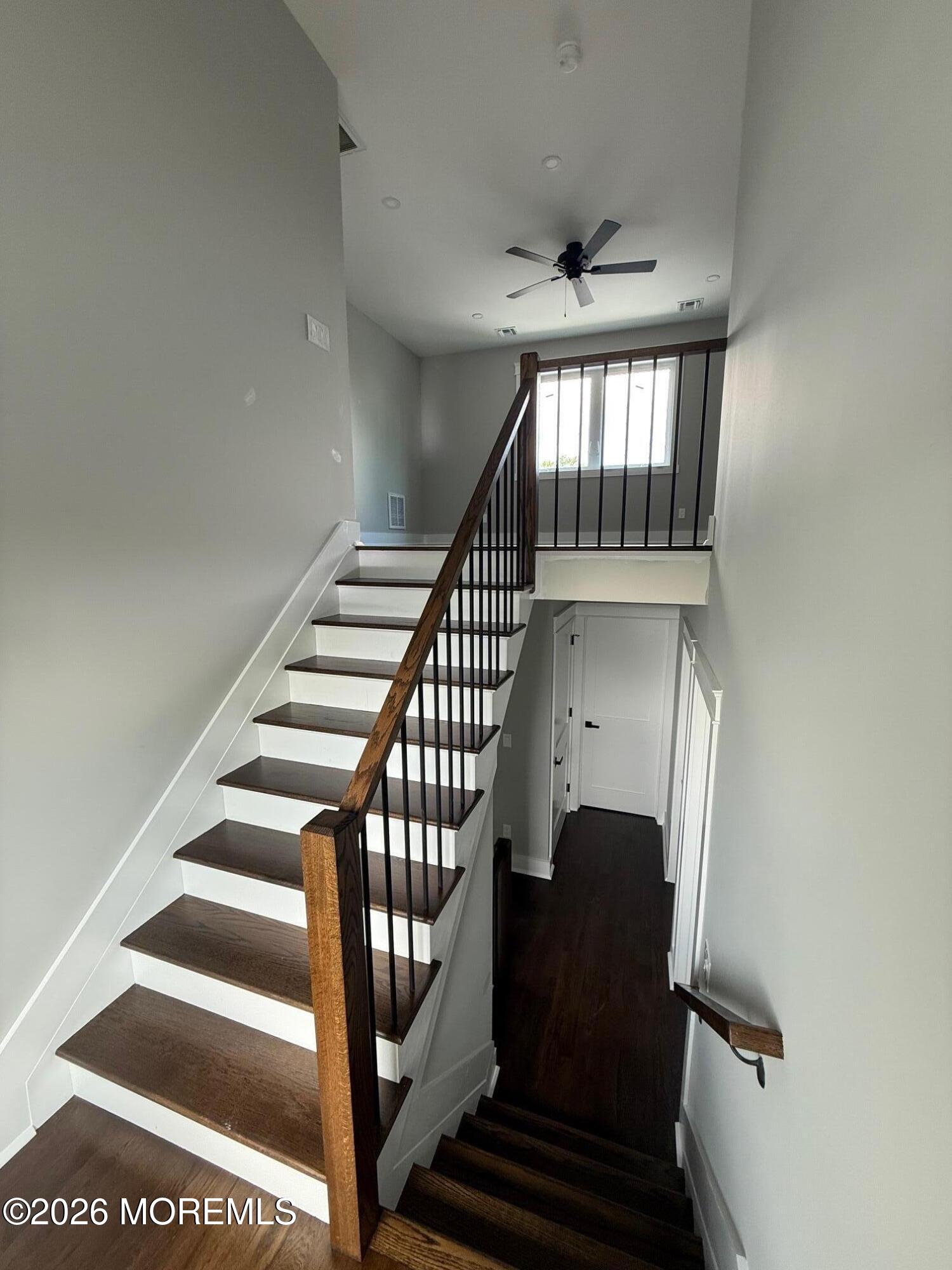 21 Bellevue Avenue Leonardo NJ 07737