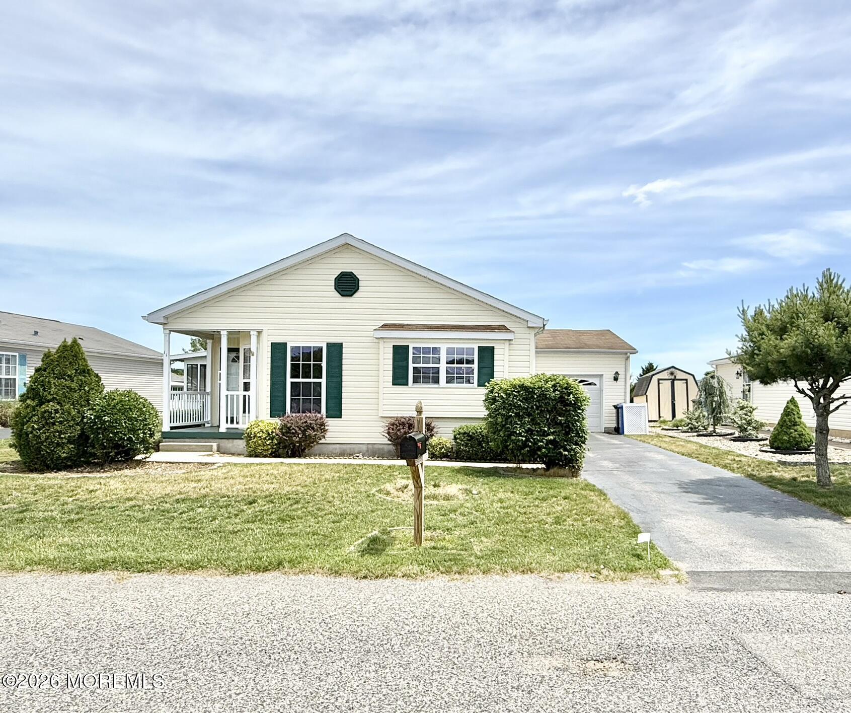 11 Rocky Hill Road Manahawkin NJ 08050