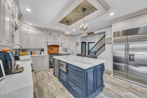 8 Kudyba Court Manalapan NJ 07726