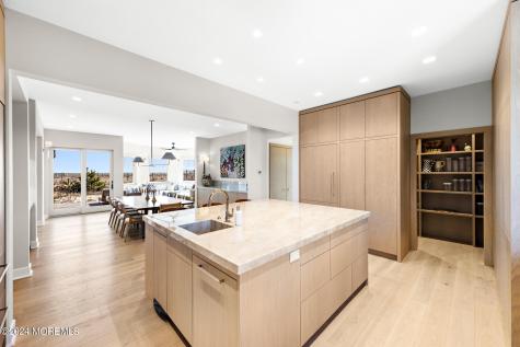 1437 Ocean Avenue Mantoloking NJ 08738