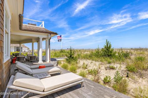 1437 Ocean Avenue Mantoloking NJ 08738