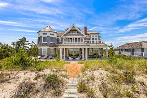 1437 Ocean Avenue Mantoloking NJ 08738